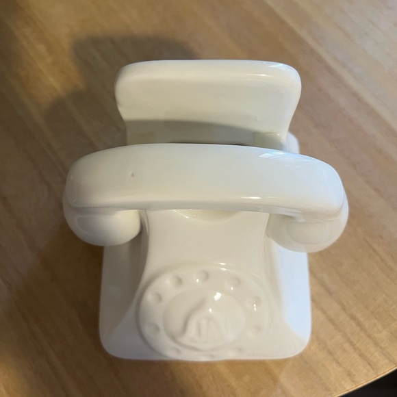 Jonathan Adler Smartphone Docking Station Porcelain High-Gloss White Finish - Picture 7 of 9